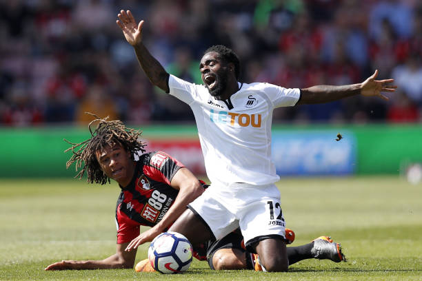 A巡回赛中 A巡回赛中