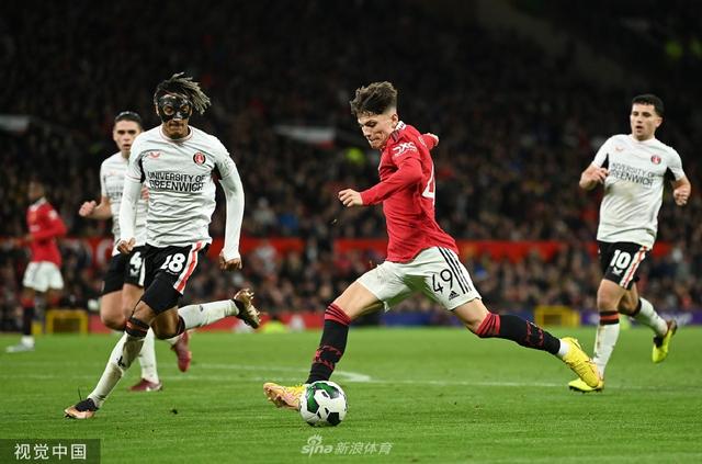 随着他们在 随着他们在